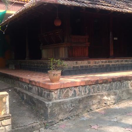 Thriphala Ayurveda Yogashram Apartment Thiruvananthapuram Luaran gambar