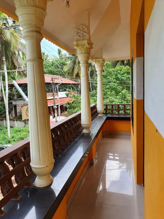 Thriphala Ayurveda Yogashram Apartment Thiruvananthapuram Luaran gambar